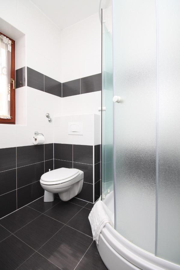 Family Friendly Apartments With A Swimming Pool Povljana, Pag - 244 Ngoại thất bức ảnh