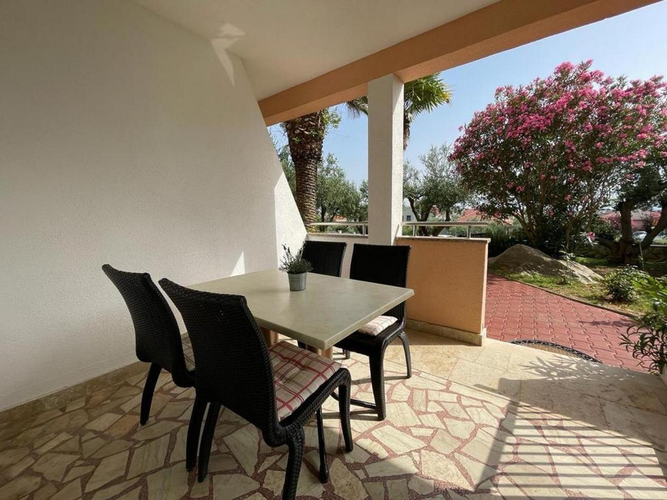Family Friendly Apartments With A Swimming Pool Povljana, Pag - 244 Ngoại thất bức ảnh